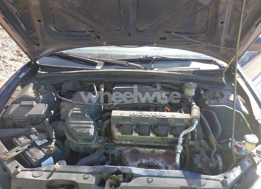 Photo 10 of 2005 Honda Civic LX (VIN 2HGES165X5H611666)