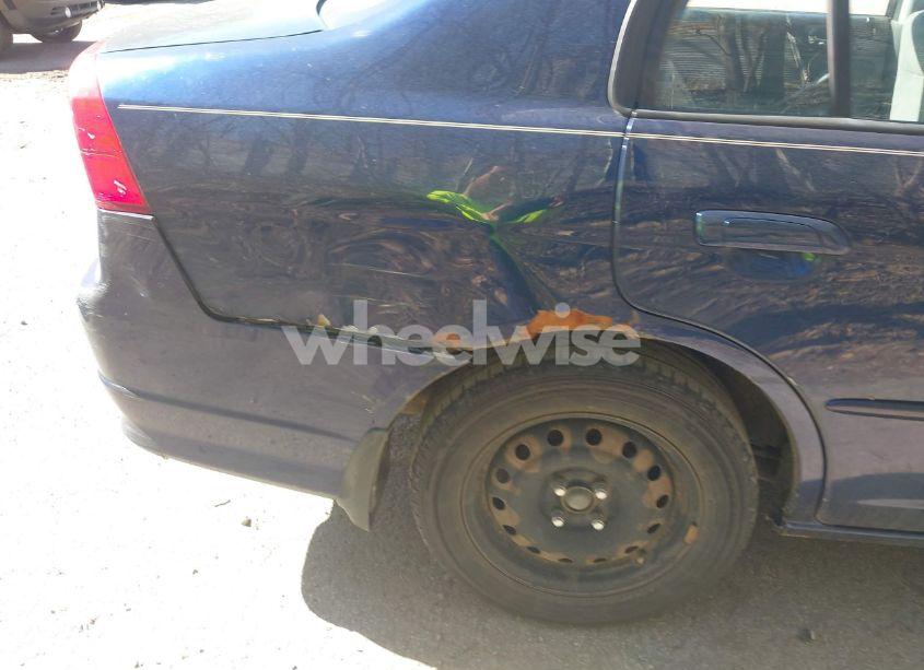 Photo 13 of 2005 Honda Civic LX (VIN 2HGES165X5H611666)