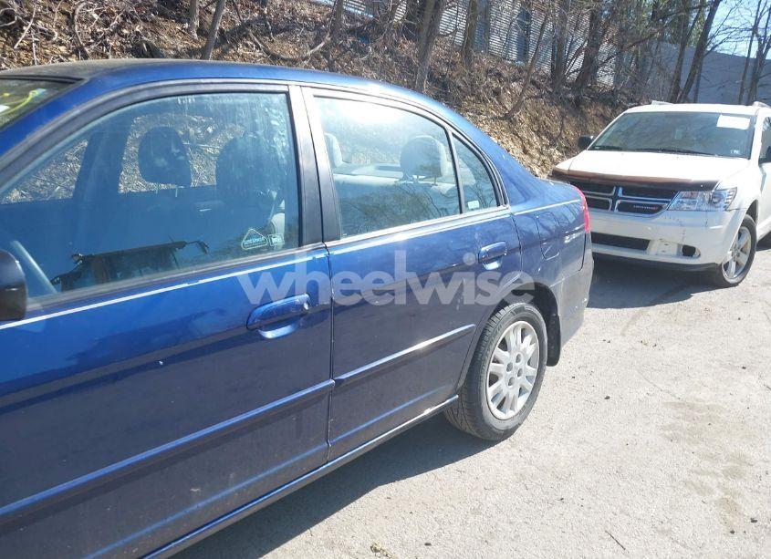 Photo 16 of 2005 Honda Civic LX (VIN 2HGES165X5H611666)