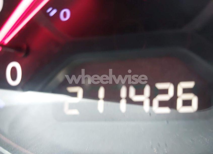 Photo 12 of 2005 Honda Civic LX (VIN 2HGES165X5H623610)