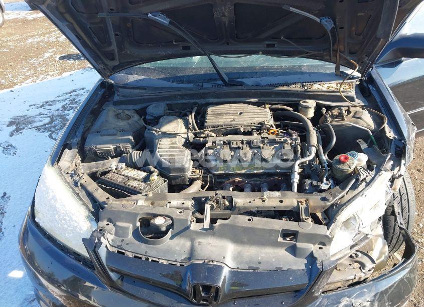 Photo 10 of 2005 Honda Civic LX (VIN 2HGES165X5H626510)