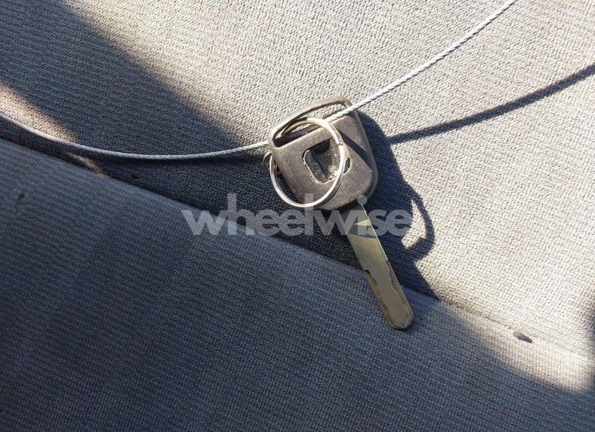 Photo 11 of 2005 Honda Civic LX (VIN 2HGES165X5H626510)