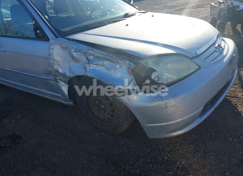 Photo 6 of 2002 Honda Civic LX (VIN 2HGES16602H581131)