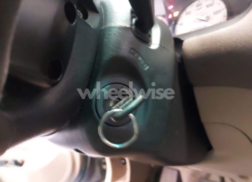 Photo 11 of 2002 Honda Civic LX (VIN 2HGES16612H595748)