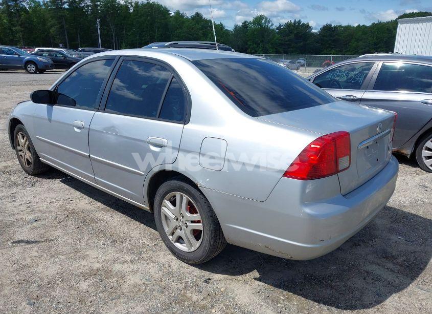 Photo 3 of 2003 Honda Civic LX (VIN 2HGES16613H509520)