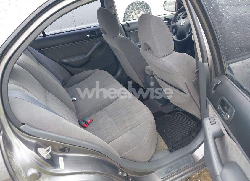 Photo 8 of 2004 Honda Civic LX (VIN 2HGES16614H624331)