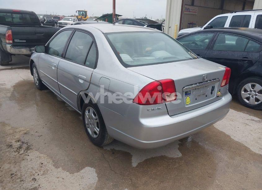 Photo 3 of 2002 Honda Civic LX (VIN 2HGES16622H522856)