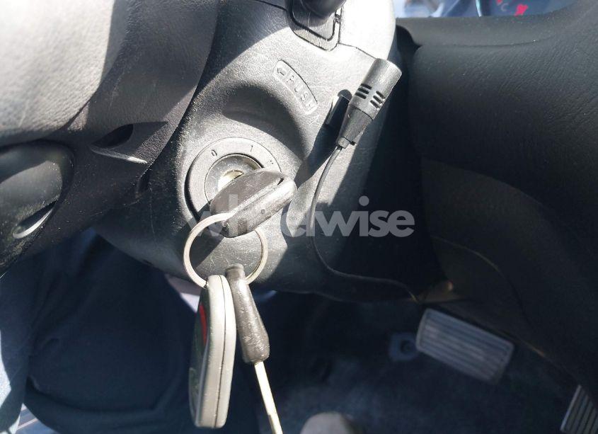 Photo 11 of 2005 Honda Civic LX (VIN 2HGES16625H609256)