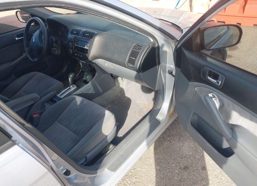 Photo 5 of 2005 Honda Civic LX (VIN 2HGES16625H622640)