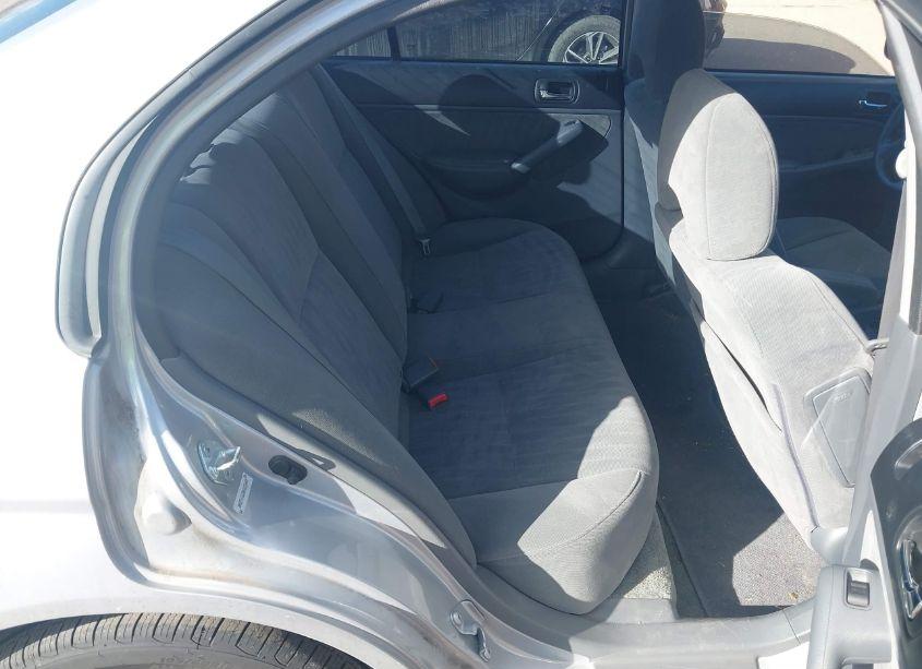 Photo 8 of 2005 Honda Civic LX (VIN 2HGES16625H622640)