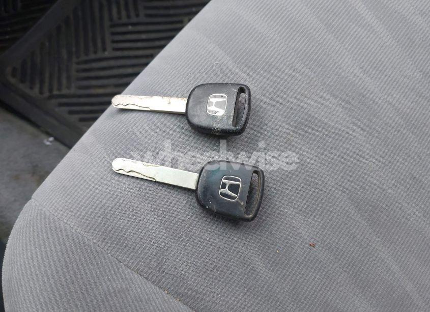 Photo 11 of 2003 Honda Civic LX (VIN 2HGES16633H571727)