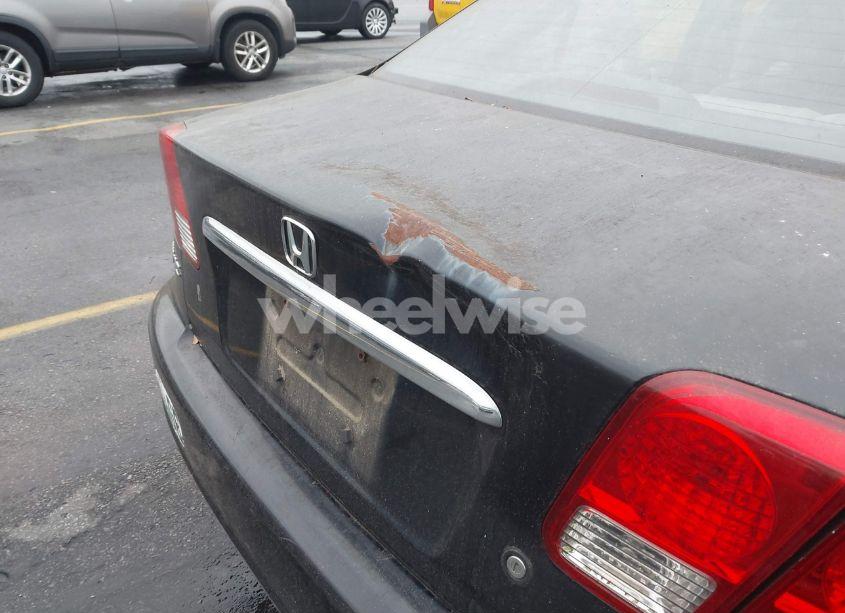 Photo 13 of 2003 Honda Civic LX (VIN 2HGES16633H571727)