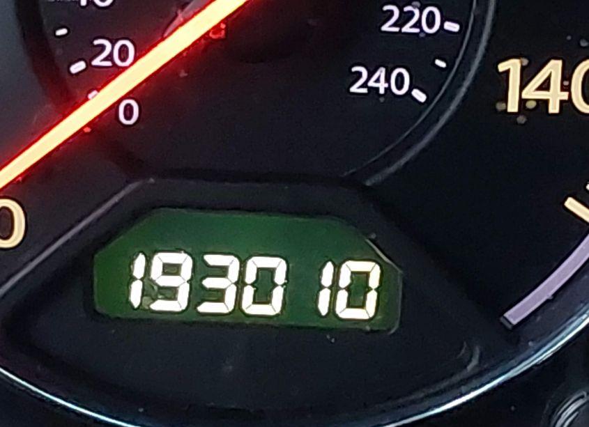 Photo 15 of 2004 Honda Civic LX (VIN 2HGES16634H640420)