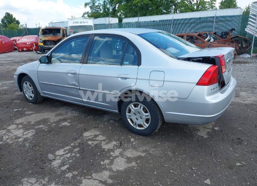 Photo 3 of 2002 Honda Civic LX (VIN 2HGES16642H557768)