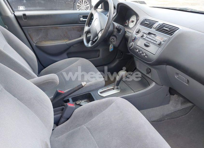 Photo 5 of 2002 Honda Civic LX (VIN 2HGES16642H557768)