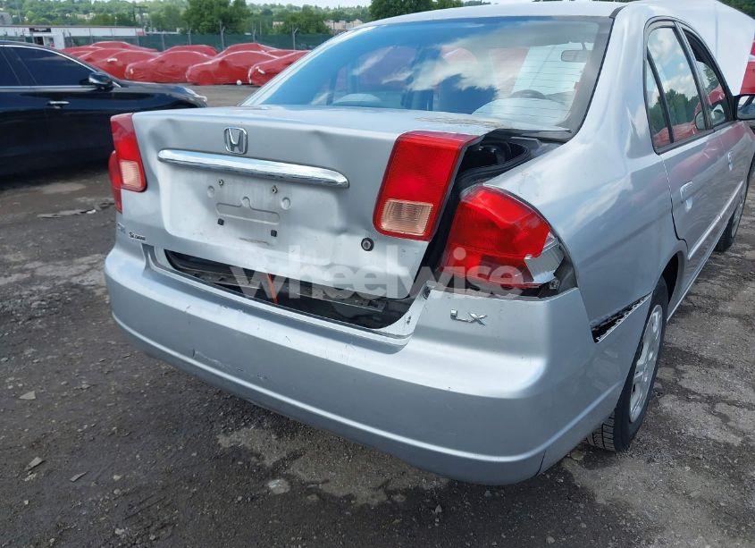 Photo 6 of 2002 Honda Civic LX (VIN 2HGES16642H557768)