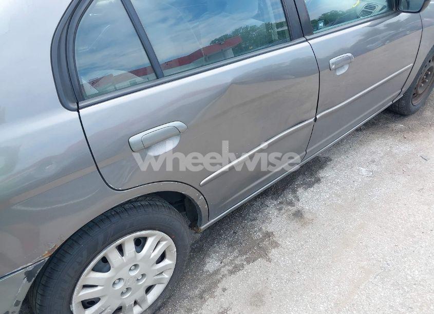 Photo 6 of 2004 Honda Civic LX (VIN 2HGES16644H532775)