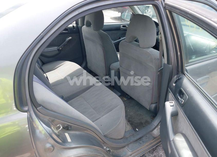 Photo 8 of 2004 Honda Civic LX (VIN 2HGES16644H532775)