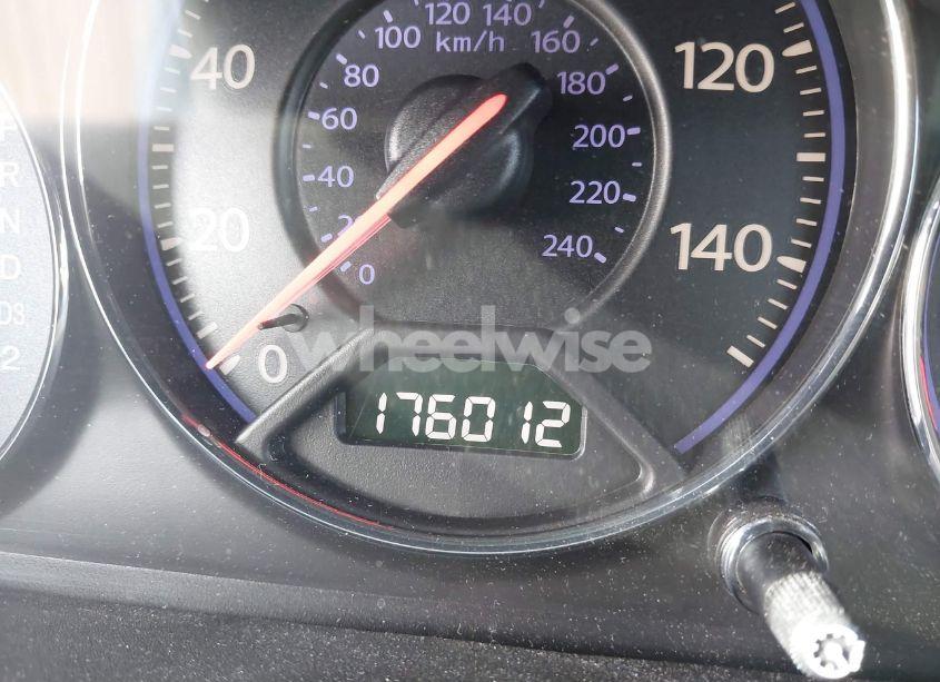 Photo 7 of 2005 Honda Civic LX (VIN 2HGES16645H630173)