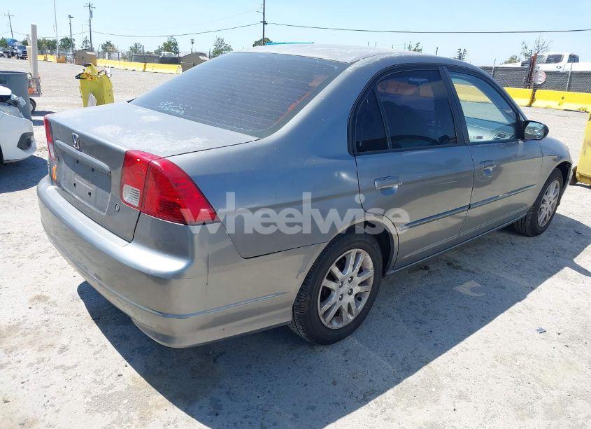 Photo 4 of 2005 Honda Civic LX (VIN 2HGES16655H037485)