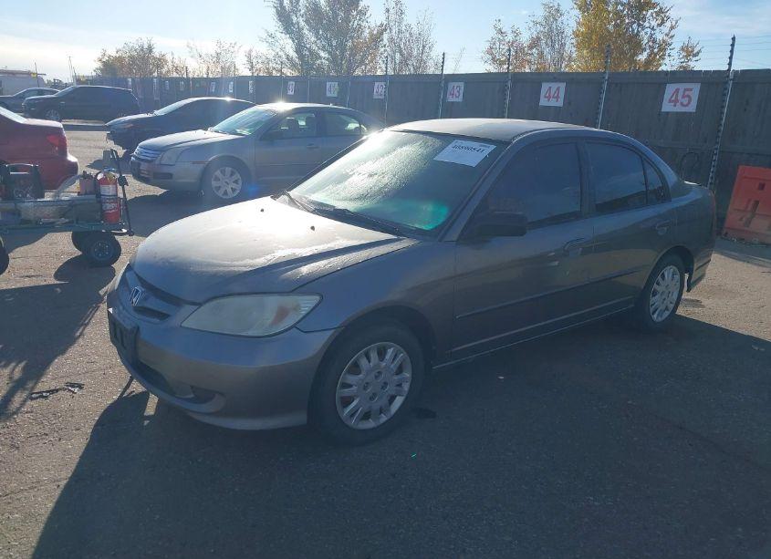 Photo 2 of 2005 Honda Civic LX (VIN 2HGES16655H555824)