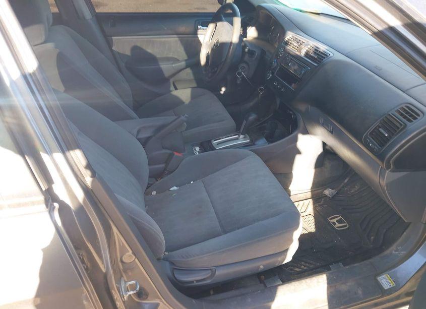 Photo 5 of 2005 Honda Civic LX (VIN 2HGES16655H555824)