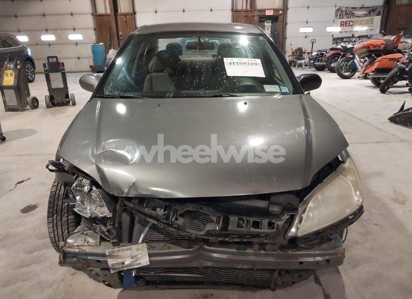 Photo 13 of 2005 Honda Civic LX (VIN 2HGES16655H599726)