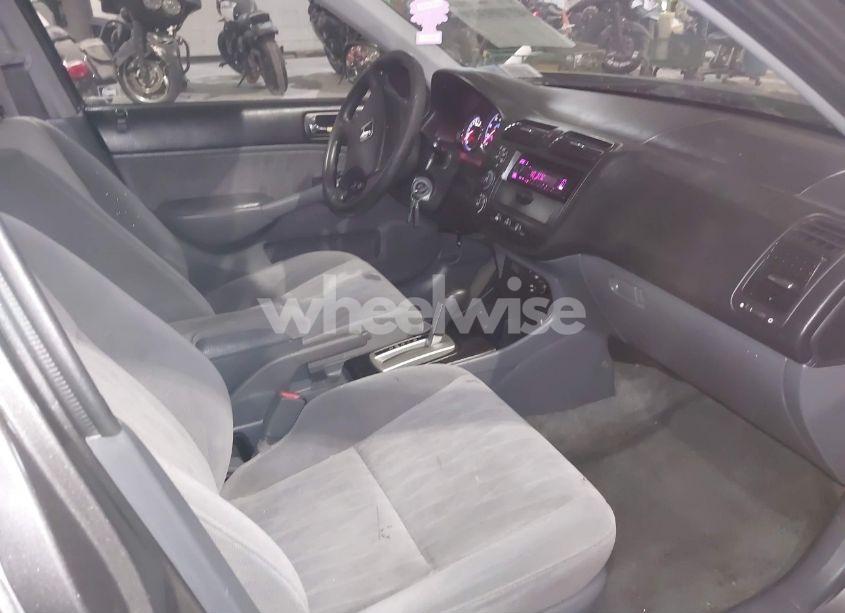 Photo 5 of 2005 Honda Civic LX (VIN 2HGES16655H599726)