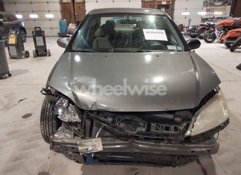 Photo 6 of 2005 Honda Civic LX (VIN 2HGES16655H599726)