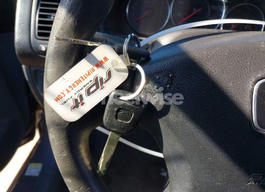 Photo 11 of 2004 Honda Civic LX (VIN 2HGES16664H624292)