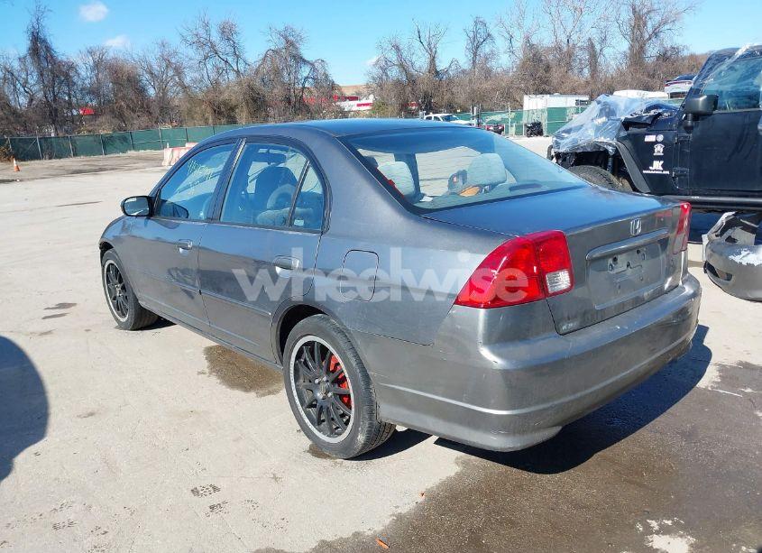 Photo 3 of 2004 Honda Civic LX (VIN 2HGES16664H624292)