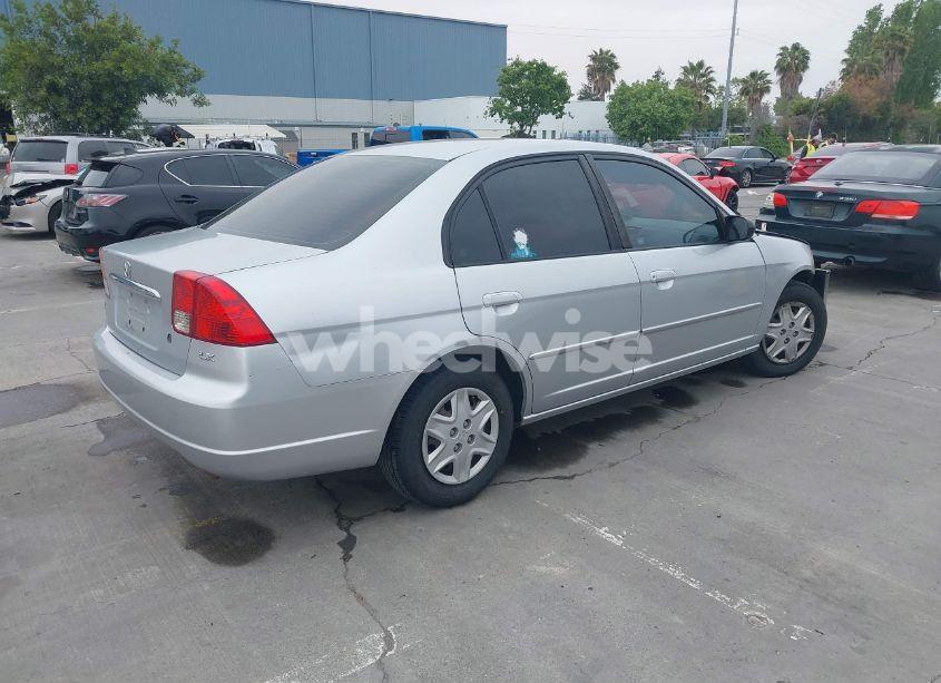 Photo 4 of 2003 Honda Civic LX (VIN 2HGES16673H604406)