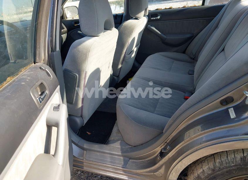 Photo 8 of 2004 Honda Civic LX (VIN 2HGES16684H502937)