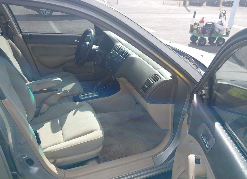 Photo 5 of 2003 Honda Civic EX (VIN 2HGES26703H540675)