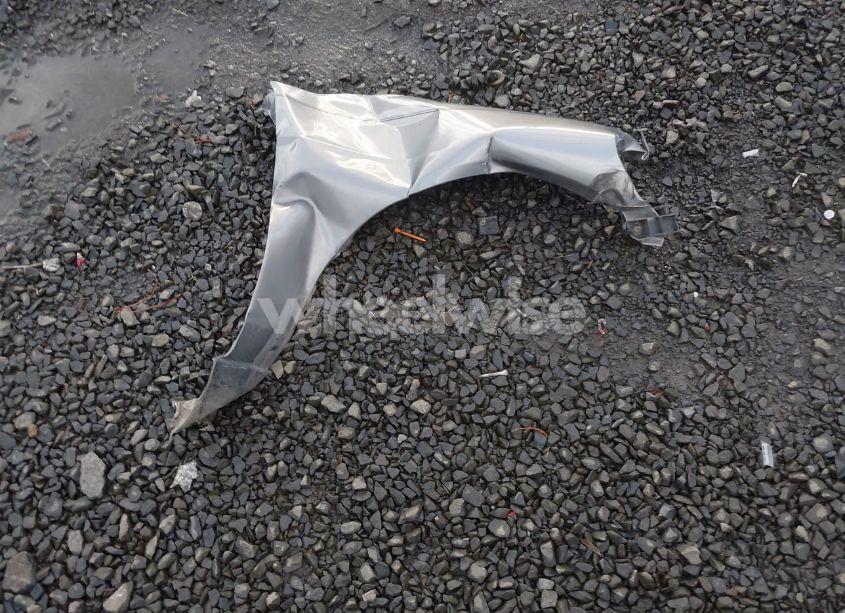 Photo 12 of 2004 Honda Civic EX (VIN 2HGES26704H569062)