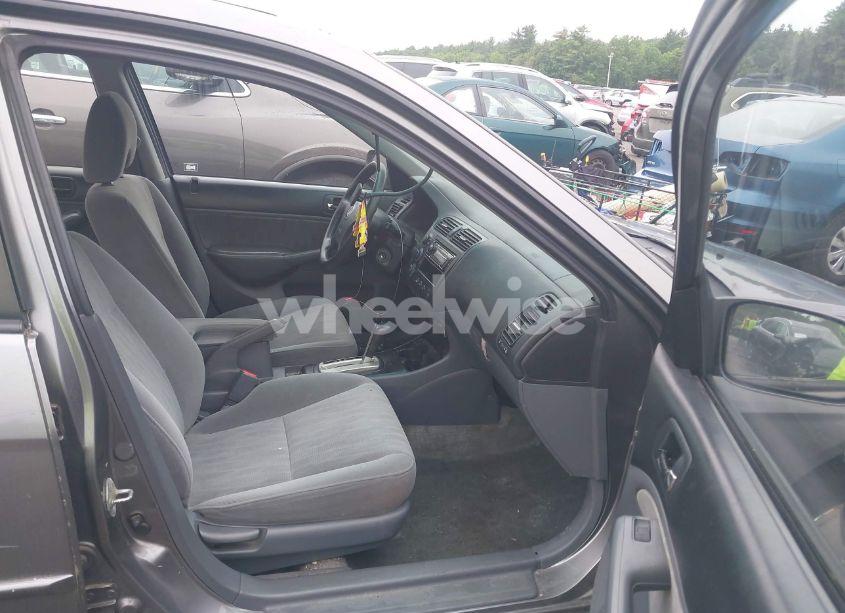 Photo 5 of 2005 Honda Civic EX (VIN 2HGES26715H543989)