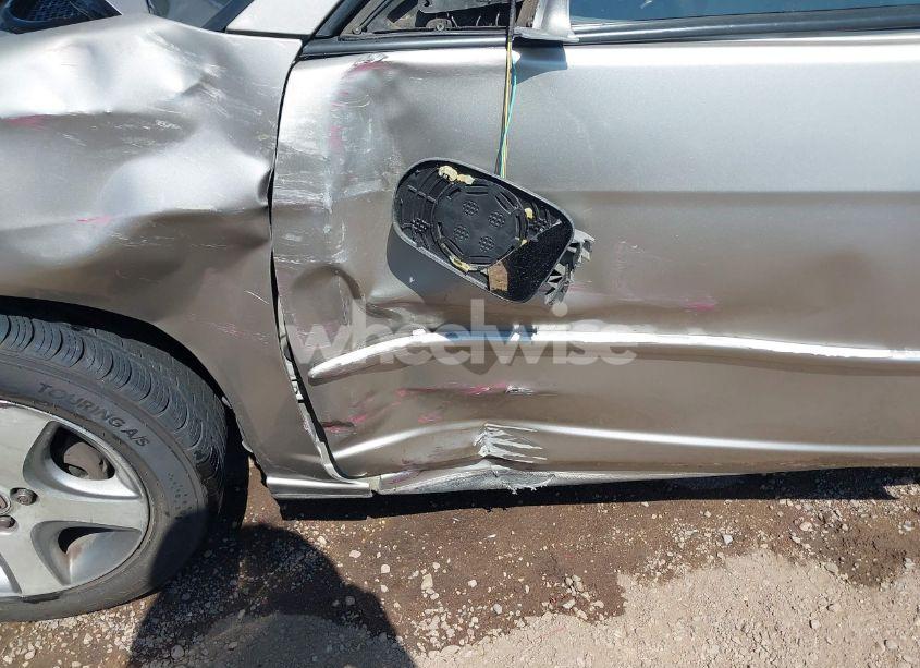 Photo 6 of 2004 Honda Civic EX (VIN 2HGES26724H640228)