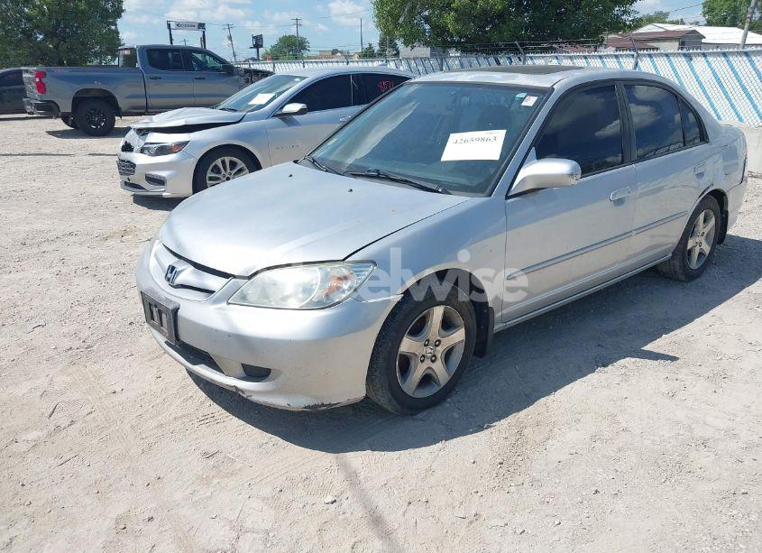 Photo 2 of 2005 Honda Civic EX (VIN 2HGES26725H504408)
