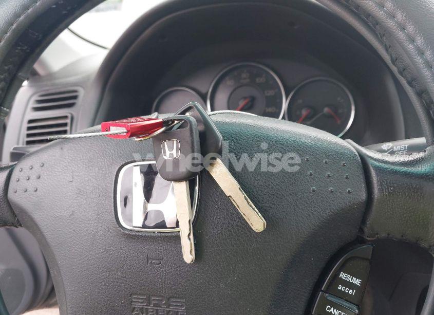 Photo 11 of 2005 Honda Civic EX (VIN 2HGES26735H552967)