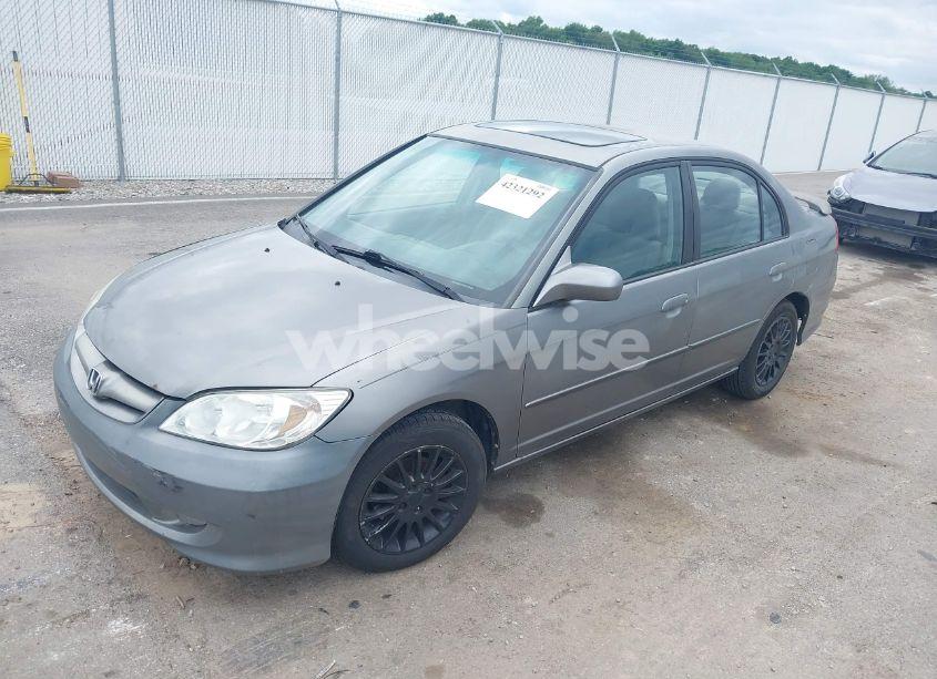 Photo 2 of 2005 Honda Civic EX (VIN 2HGES26735H552967)