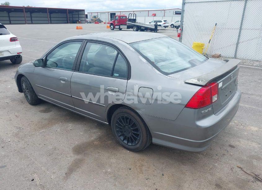 Photo 3 of 2005 Honda Civic EX (VIN 2HGES26735H552967)