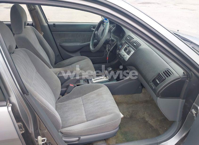 Photo 5 of 2005 Honda Civic EX (VIN 2HGES26735H552967)