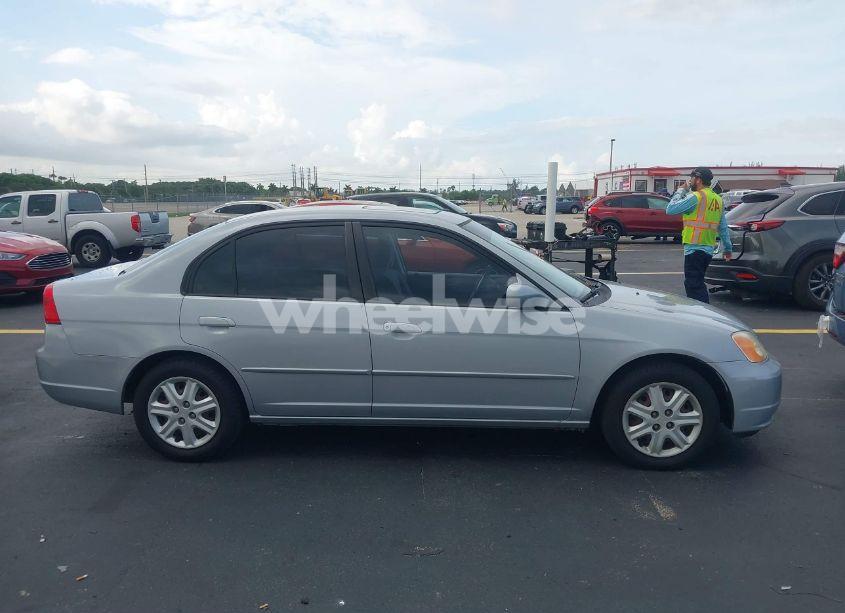 Photo 13 of 2003 Honda Civic EX (VIN 2HGES26743H549251)