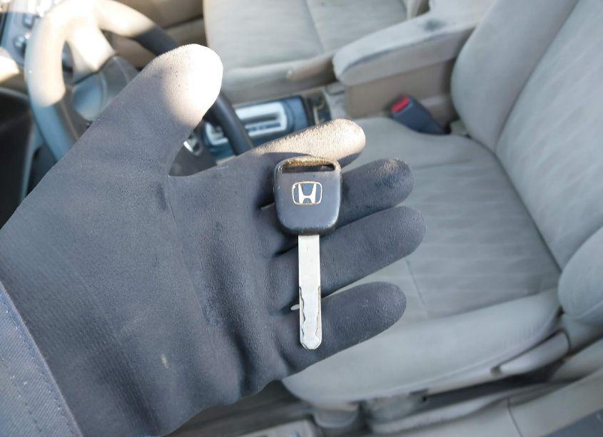 Photo 11 of 2004 Honda Civic EX (VIN 2HGES26754H534887)