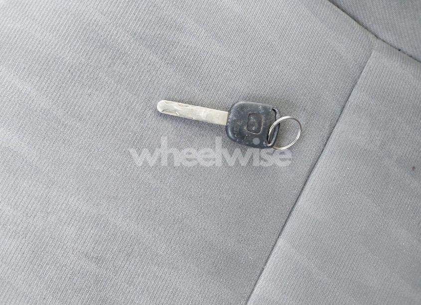 Photo 11 of 2005 Honda Civic EX (VIN 2HGES26755H577238)