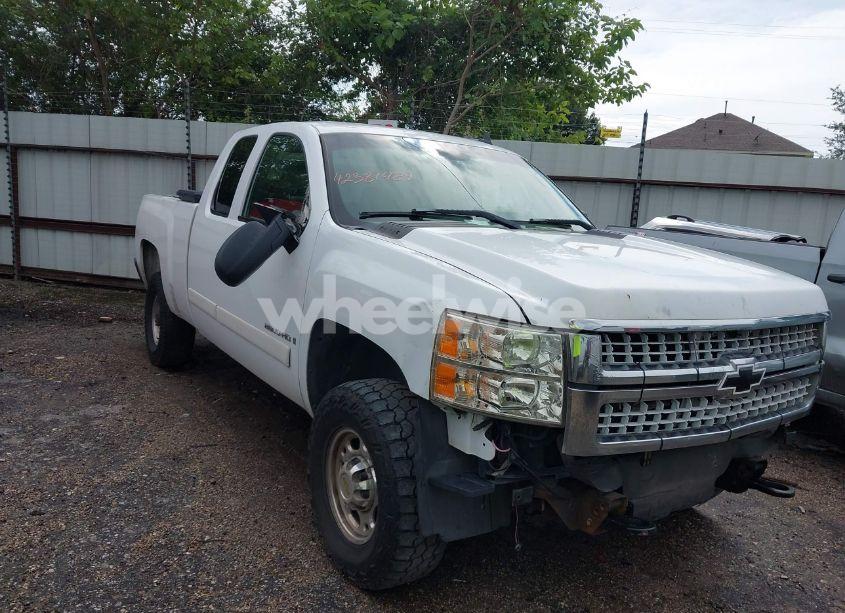 2007 Chevrolet Silverado 2500HD LT1 (VIN 2HGES26774H******) main photo
