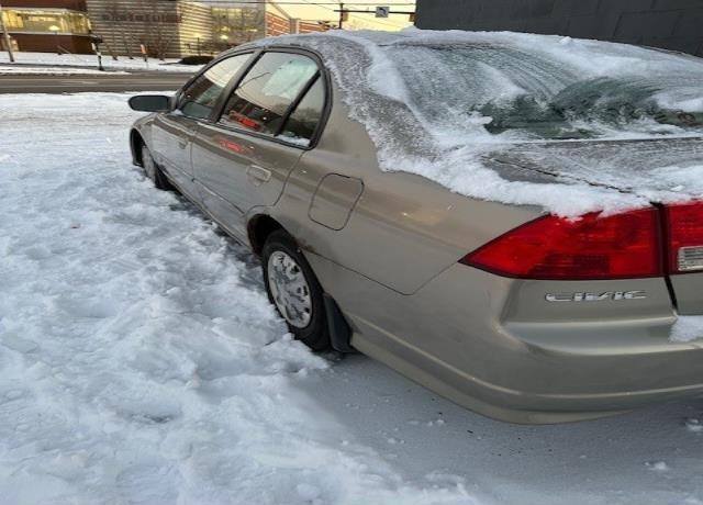 Photo 3 of 2005 Honda Civic EX (VIN 2HGES26795H565285)