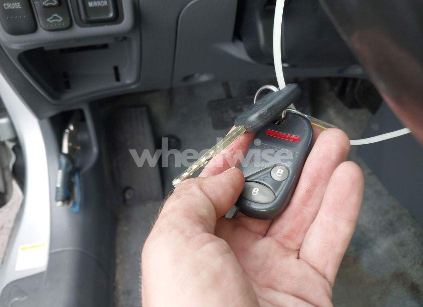 Photo 11 of 2004 Honda Civic EX (VIN 2HGES26804H502356)