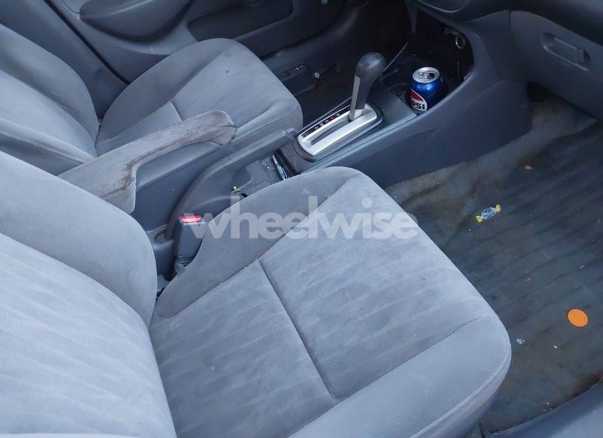 Photo 5 of 2004 Honda Civic EX (VIN 2HGES26884H561252)