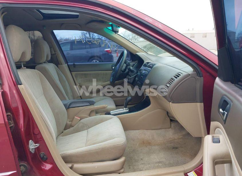 Photo 5 of 2005 Honda Civic EX (VIN 2HGES26885H516362)